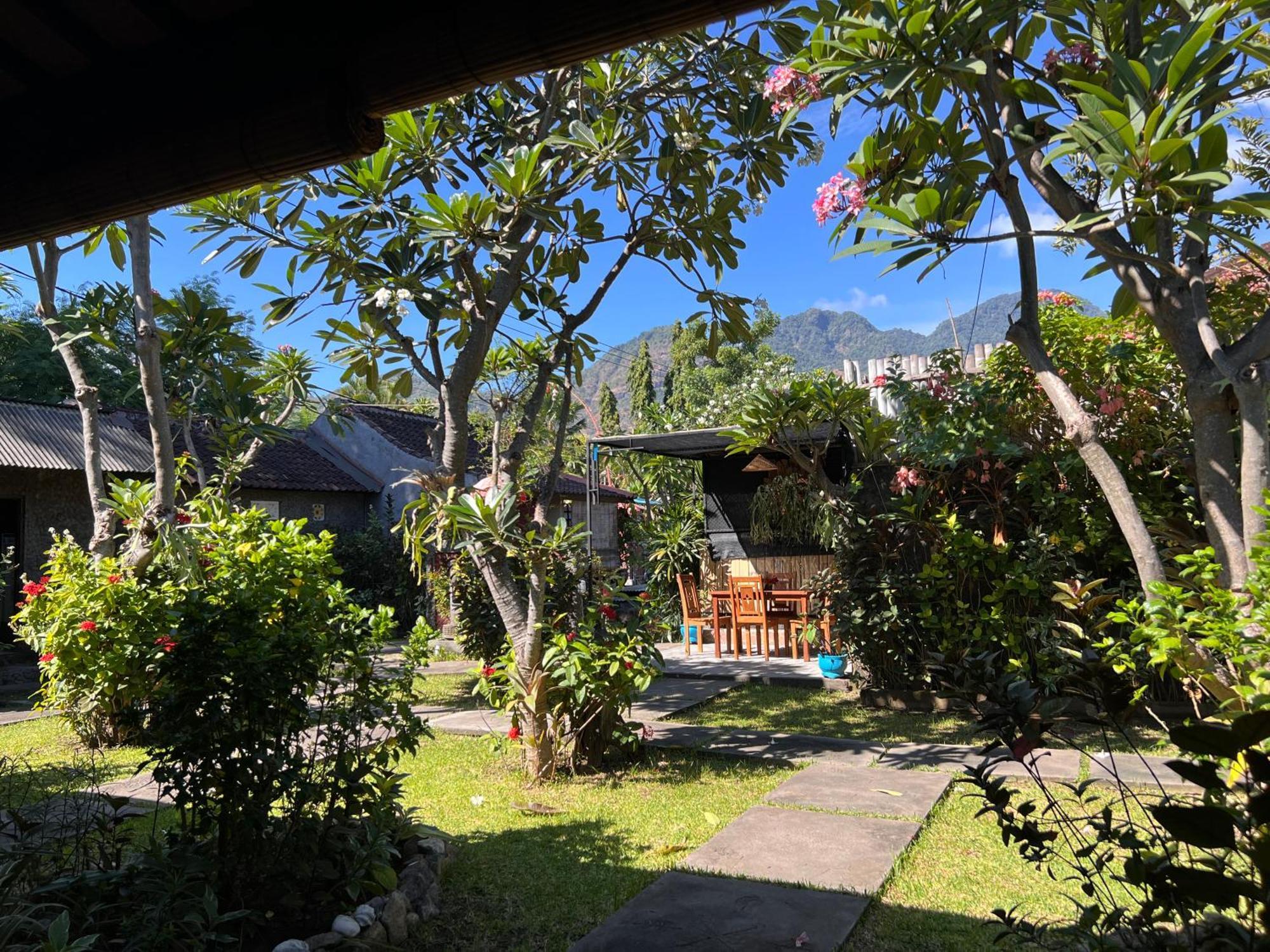 Pondok Shindu Guest House Pemuteran Zewnętrze zdjęcie